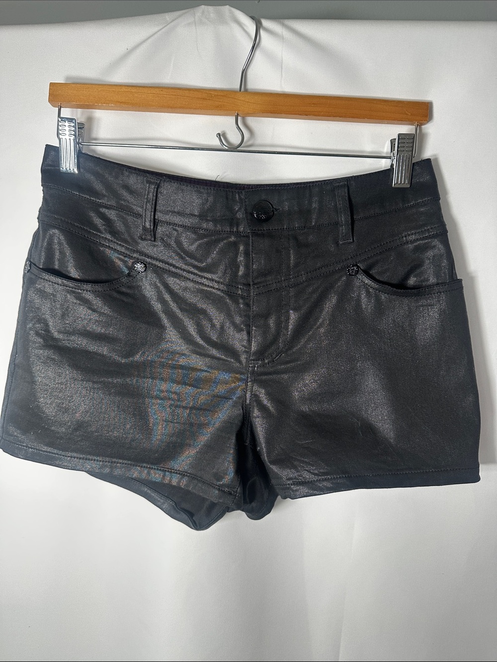 Guess JET BLACK SHORTS SZ 27